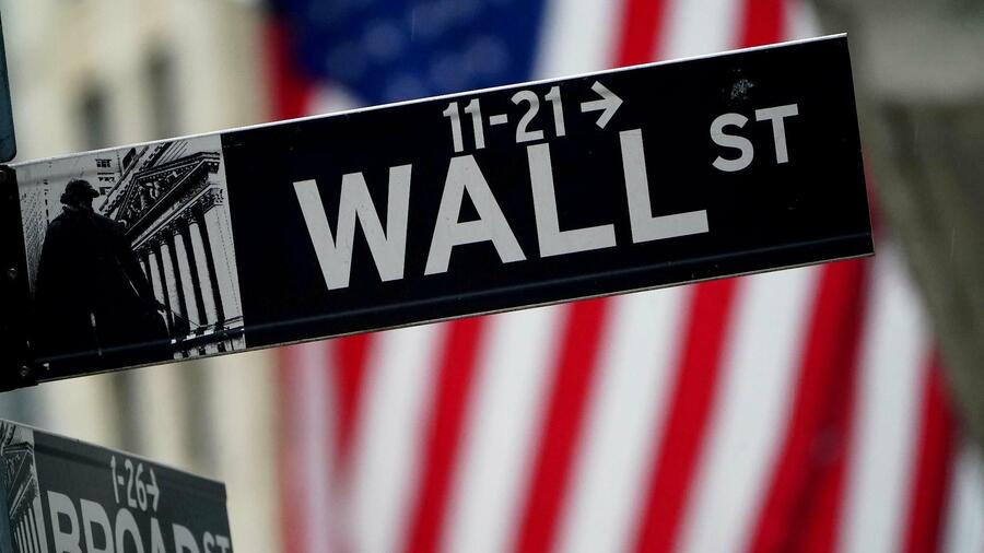 Dow Jones, S&#38;P 500, Nasdaq: Tech-Aktien legen an der Wall Street weiter zu – Tesla gewinnt deutlich